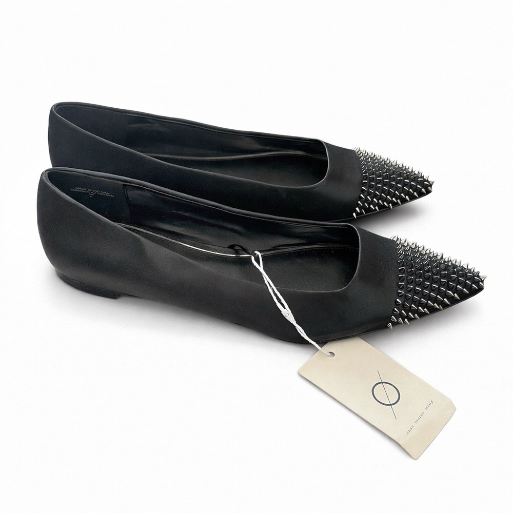 NWT Design Concept Studio Black Studded Pointed Toe Flats – Size US 9